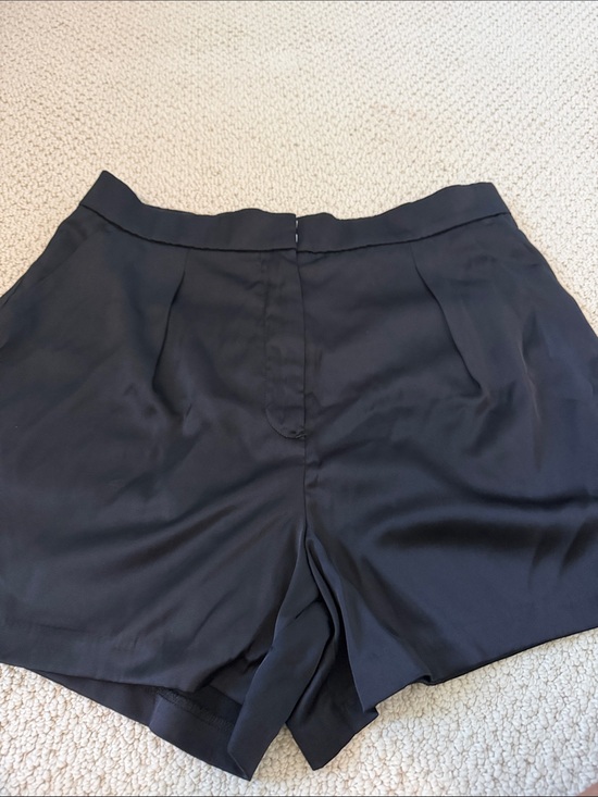Abercrombie & Fitch Pants - Abercrombie & Fitch Black High-Waist Tailored Shorts